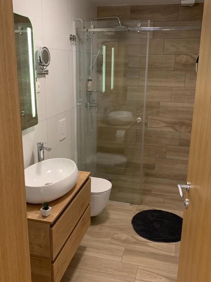 Apartmaji Pr' Nas Laško Buitenkant foto