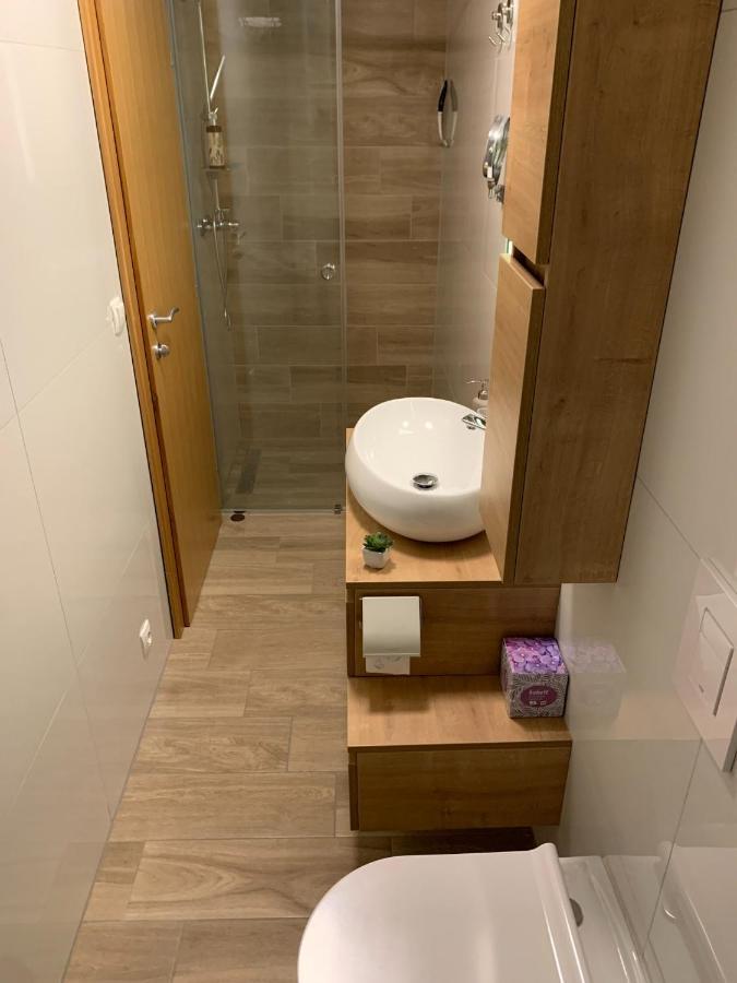 Apartmaji Pr' Nas Laško Buitenkant foto